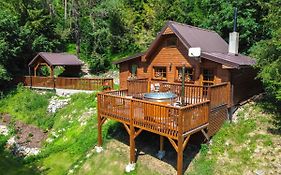 SOVIA WELLNESS CHATA s jacuzzi kaďou a saunou, Čingov