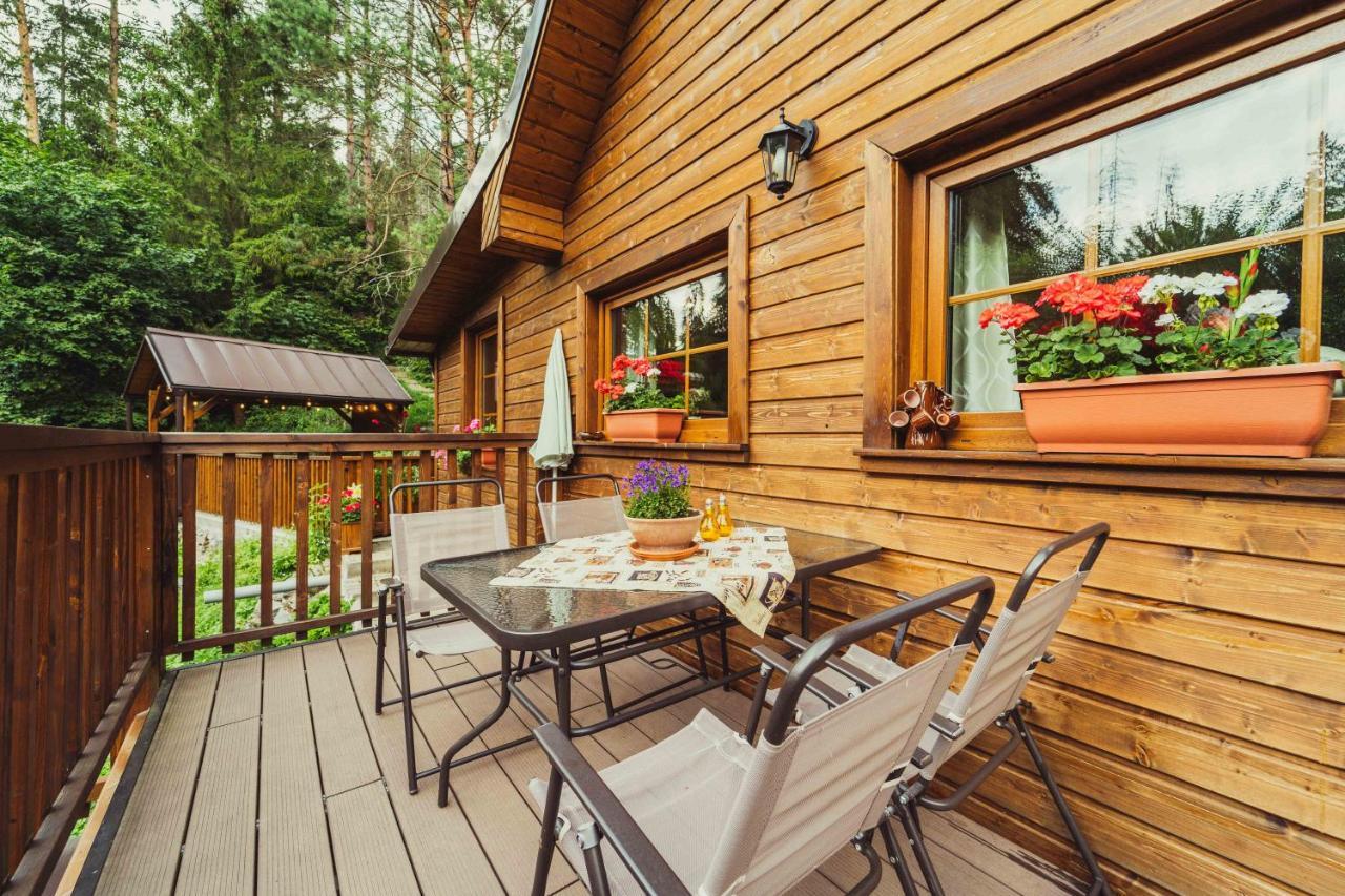 SOVIA WELLNESS CHATA s jacuzzi kaďou a saunou, Čingov Smižany Exteriér fotografie